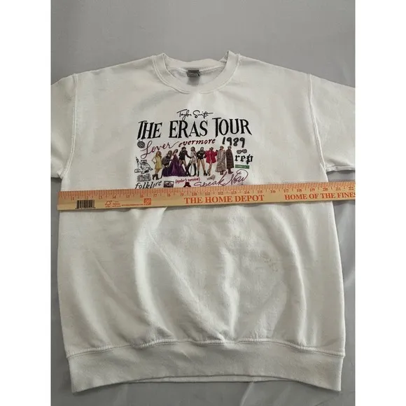 Taylor Swift The Eras Tour Graphic Sweatshirt White Gildan Heavy Blend Medium - Image 6