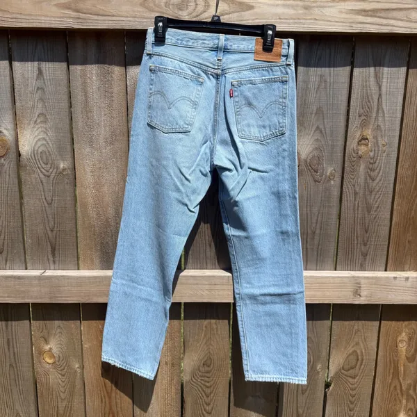 Levis Wedgie Straight Jeans Light Wash Distressed Blue Denim Size 28 - Image 3
