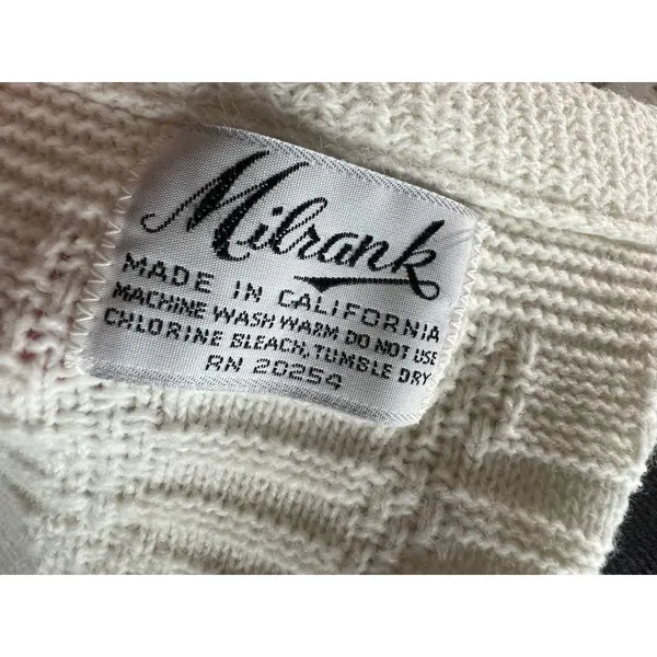 Milrank Sweater vest geometric textured cream pockets - Image 5
