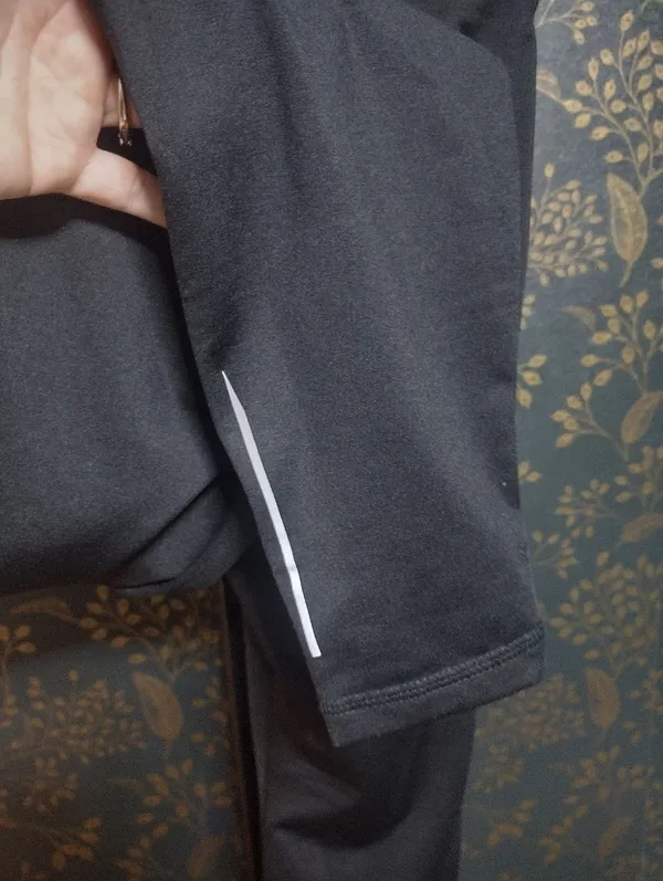 NEW Asics Black Cold Weather Performance Leggings - Image 4