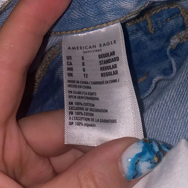 ✨American Eagle AE Destroyed Mom Jeans✨ - Image 10