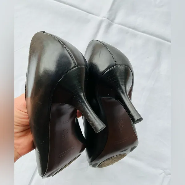 Cole Haan Women's Black Pumps - Image 7