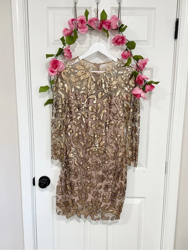 Elie Tahari Gold Sequin Mermaid Quiet Luxury Formal Cocktail Party Small Dress - Image 2
