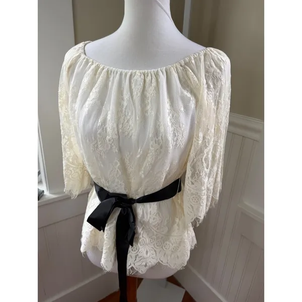 NWT Teri Jon Ivory‎ Lace Off Shoulder Blouse Black Satin Belt Size 4 - Image 10