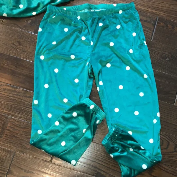 Joyspun green polka dot pajama set size small/medium - Image 6