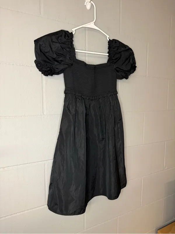 Aritzia Sunday Best Hadley Babydoll Puff-Sleeve Mini Dress in Black Size Small - Image 4