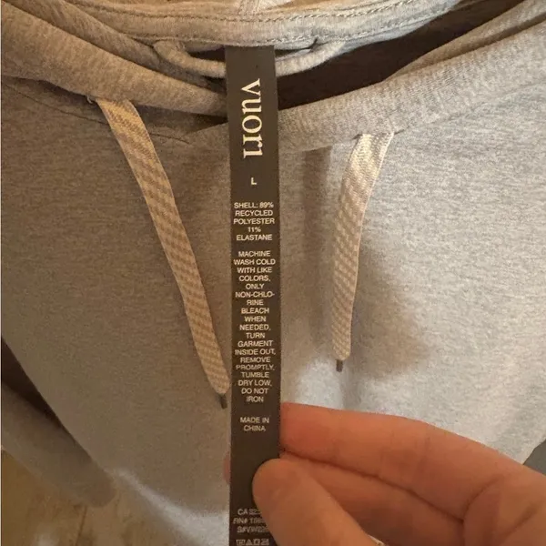Vuori Halo Essential Hoodie in Light Gray Heather - Image 3