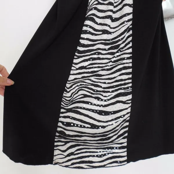 Juniors Womens Deb Zebra Print Evening/Party Sequins Dress Size Small - Image 3