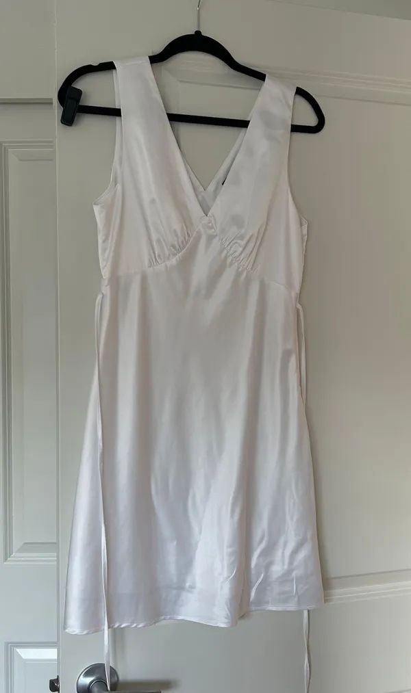 Summer Satin V Neck Sleeveless Backless Tie Waist Silky Cocktail Club Party Mini - Image 2