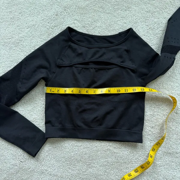 Gym Top T-shirt Crop Top Blouse Cover Up Tee Long Sleeve Sport Tee Slim Fit Top - Image 11