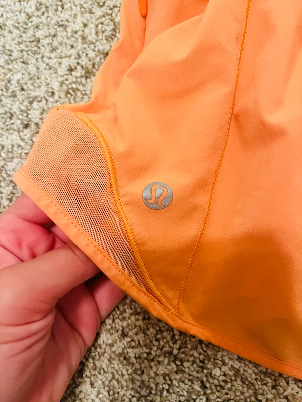 Lululemon Hotty Hot Short 2.5” - Image 3