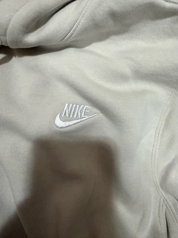 Nike Sweatshirt - Image 5