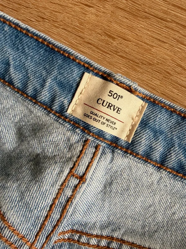 Levi's Women's 501° Curve Jeans - Image 2