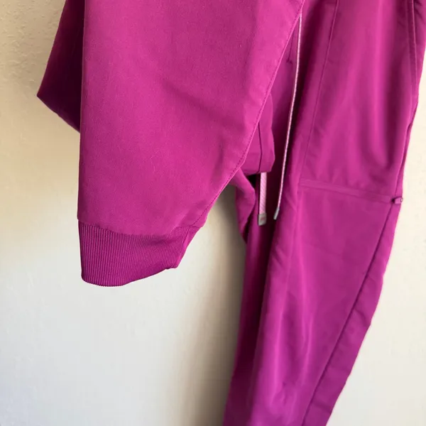 Fabletics Magenta Pink Ion Scrub Pants Four Way Stretch Motion Jogger Womens M - Image 3