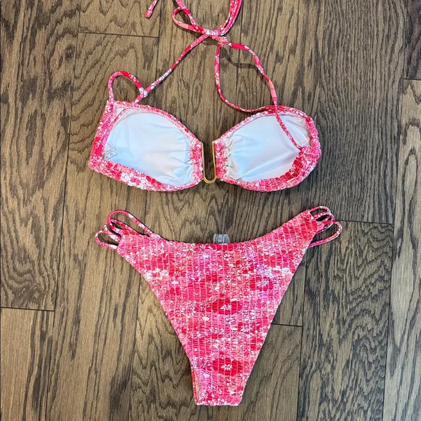 Amazon Pink Textured Bikini Set - Image 3