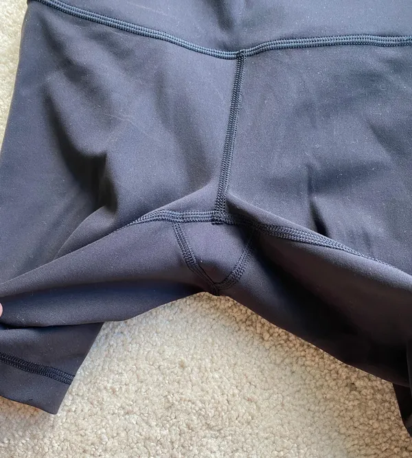Lululemon Black Align Shorts Size 4 - Image 2