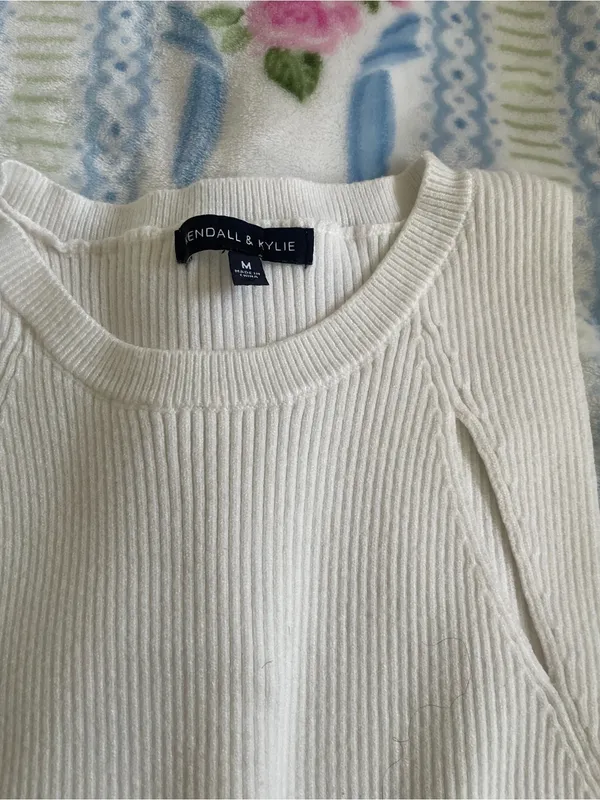 Kendall & Kylie Cream Ribbed Sleeveless Knit Top - Image 2