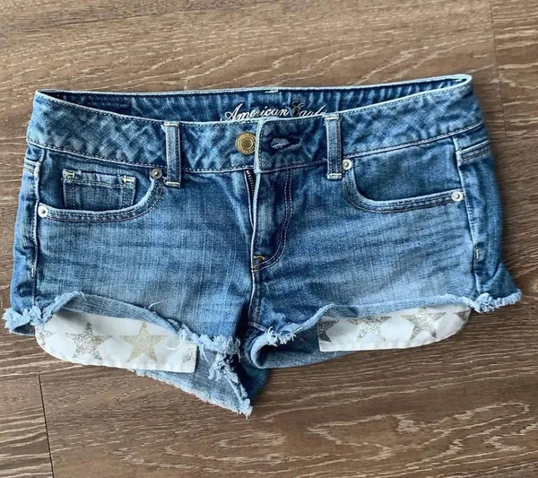 Star Pocket Denim Shorts - Image 2