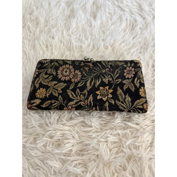 Vintage Baronet Floral Tapestry‎ Clutch Kiss Lock Wallet - Image 2