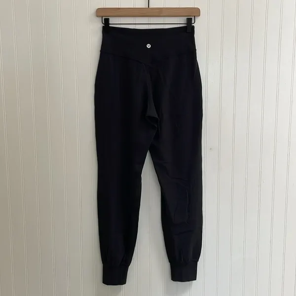 LULULEMON Align Jogger *28" in Black Size 4 - Image 9
