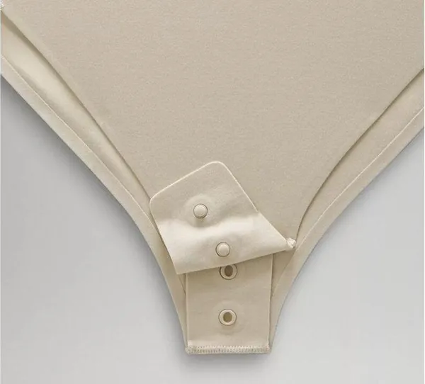 Lululemon M Wundermost Ultra-Soft Nulu High Neck Bodysuit Mojave Tan Medium - Image 5