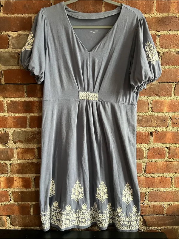 Garnet Hill Orion Embroidered Knit Dress Slate Blue Size Medium - Image 2