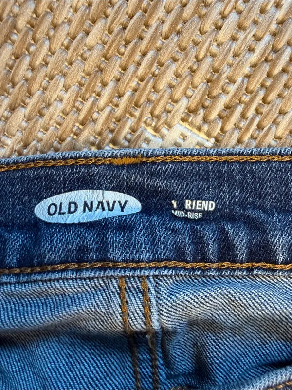 Old Navy Women's Dark Blue boyfriend mid Rise Jeans - Image 2
