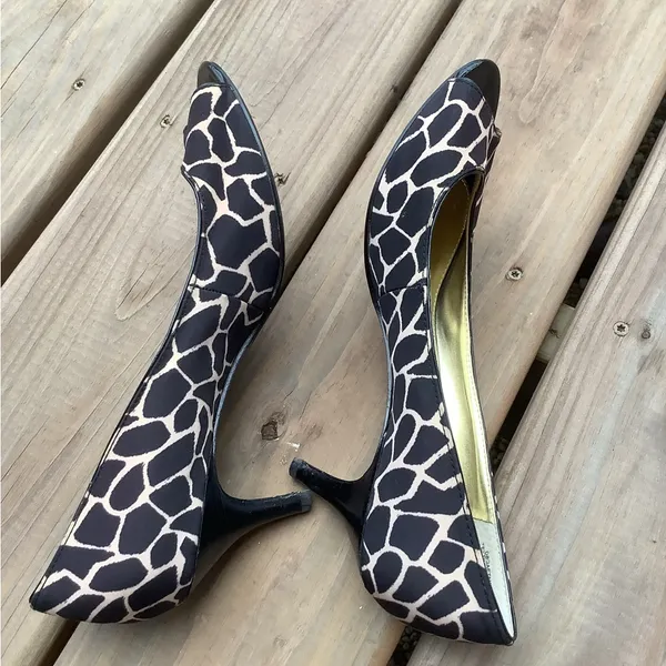 Bandolino Pretty open toe pumps 🤎🤍🤎 - Image 3