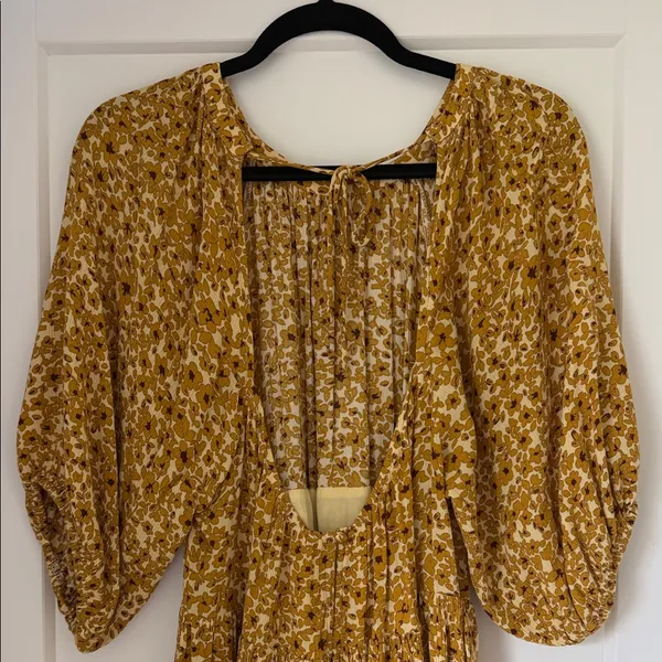 VICI Low back Yellow Floral Peasant Dress - Image 4