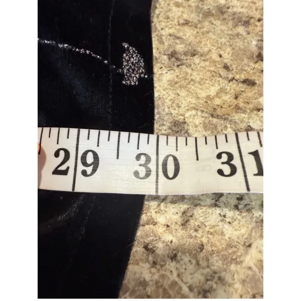 Elegant Black Velvet Blazer - Image 6