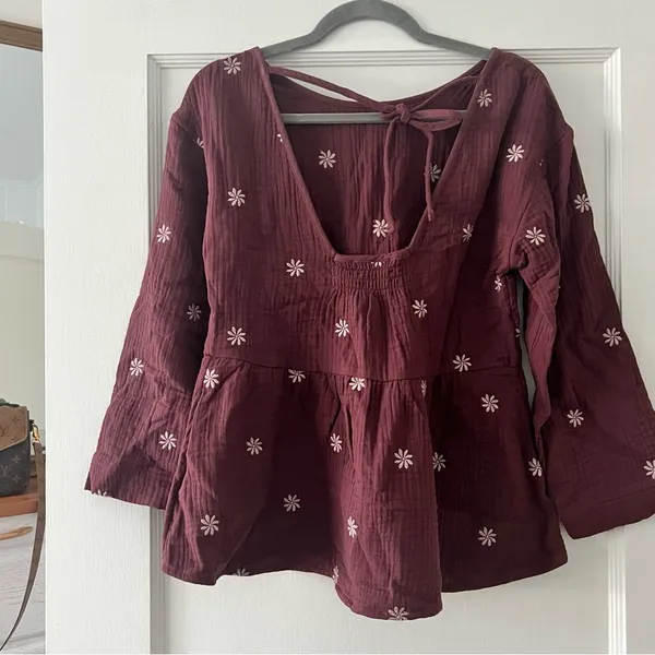 Madewell Embroidered Lightspun Peplum Gauze Open-Back Top in Vintage mulberry - Image 7