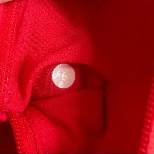 Lululemon Run Toasty Tech Pullover Love Red Size 6 1/4 Zip Running Jacket Shirt - Image 12