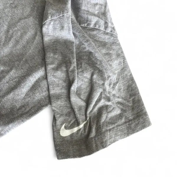 Nike Gray Regular Fit Graphic Logo T-Shirt Men's Small - Image 3