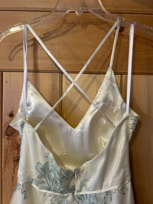 JCPenney Cream And Mint Green Prom Dress - Image 6