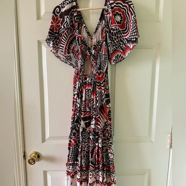👗🌟Anthropologie Tiered Maxi Dress XS Boho Cutout Flutter Sleeve Red Black Print - Image 12