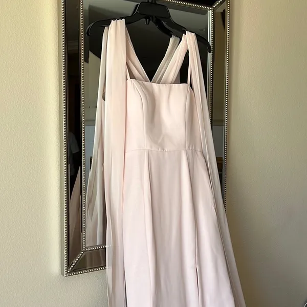 Gorgeous Azazie gown, soft pink, very elegant - Image 8