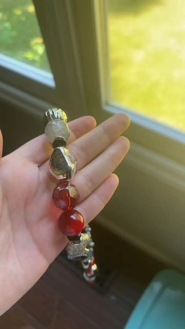 Vintage Beaded Necklace - Image 2