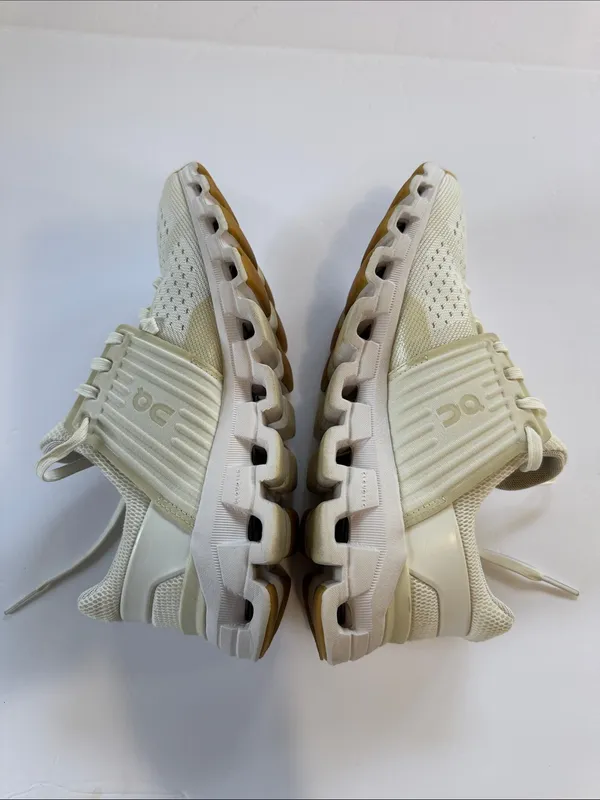 On Running Women's Sneakers in Cream - Image 12