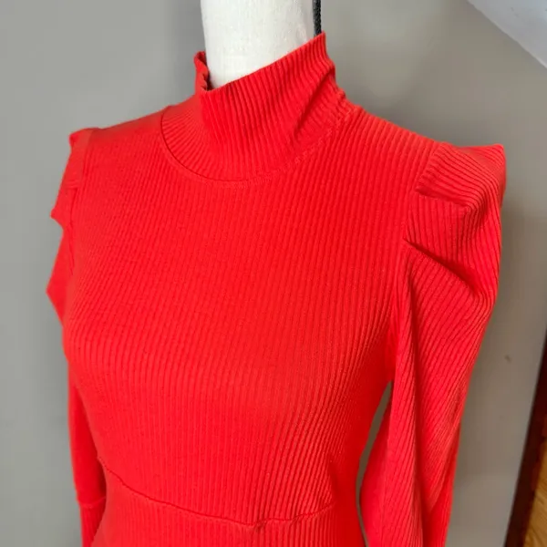Free People Lala Cropped Puff Sleeve Mock Neck Ribbed Top Red Large L OB861565 - Image 4