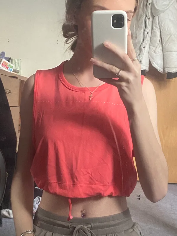 Athletic Crop Top Pink - Image 3