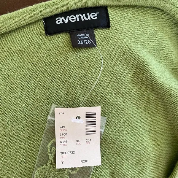 Avenue Ribbed Dolman Sleeve Sweater New with Tags Size 26/28 Green - Image 8