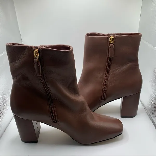 NWOB Cole Haan Womens Chrystie Square Toe Bootie brown leather heel size9B 1299 - Image 9