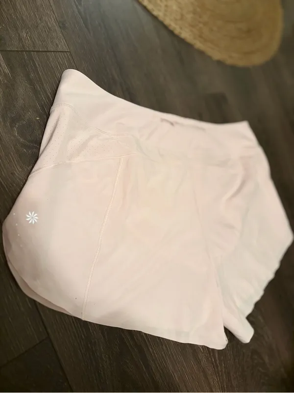 Athleta Pale Pink Women's Athletic Shorts NWT XL - Image 4