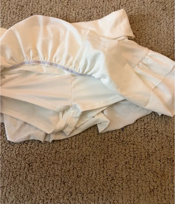 Amazon Mini ruffled white skirt with built in shorts - Image 3