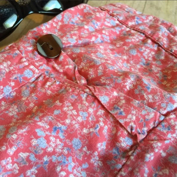 FREE PEOPLE Floral Printed Flutter Button Shorts - Image 5