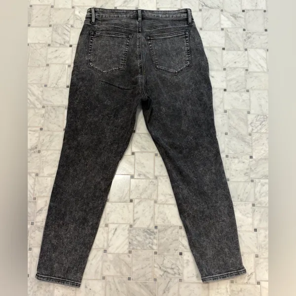 LOFT Curvy Skinny Washed Black Jeans - Image 6