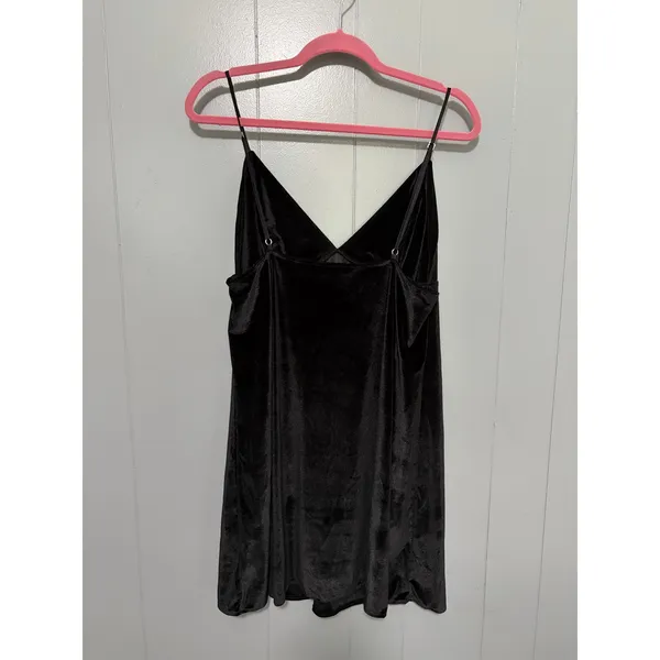 Victoria's Secret Black Velvet V-neck Sexy Lingerie Loungewear Mini Slip L - Image 3