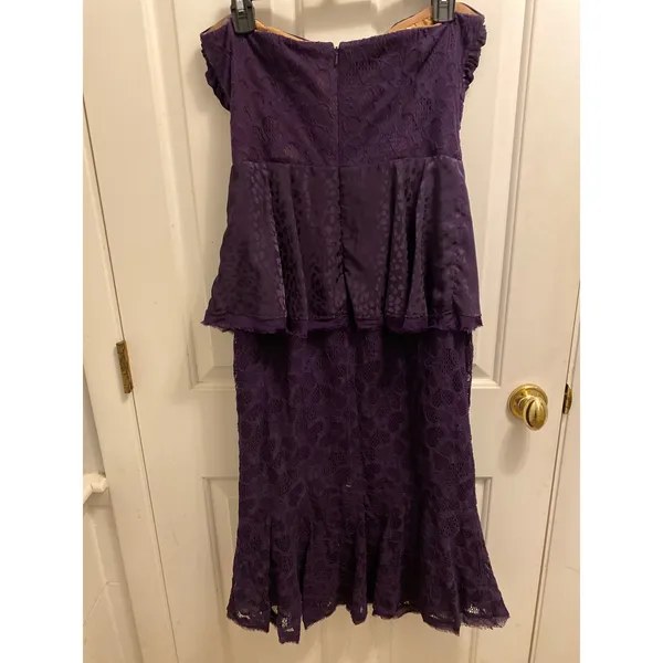 Flor et. al Purple Lace Strapless Peplum Midi Dress Evening Gown Women's Size 8 - Image 4