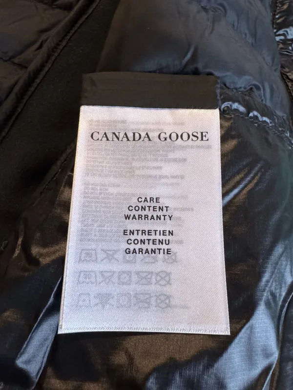 Canada Goose Hybridge Lite Vest - Image 5