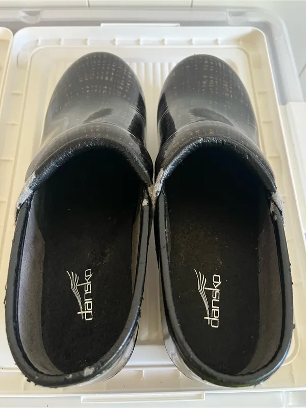 Dansko Black Patent Women's Slip-On Clogs- Size 7.5 - Image 8